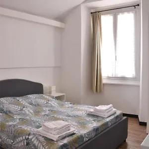 Appartamento Inside - Centro Carignano, Genova